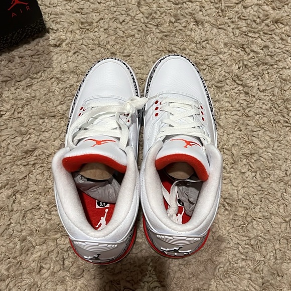 NIB Nike Air Jordan 3 Retro White, Fire Red, Cement Grey 13604116 Sneakers 9.5 - Picture 12 of 13